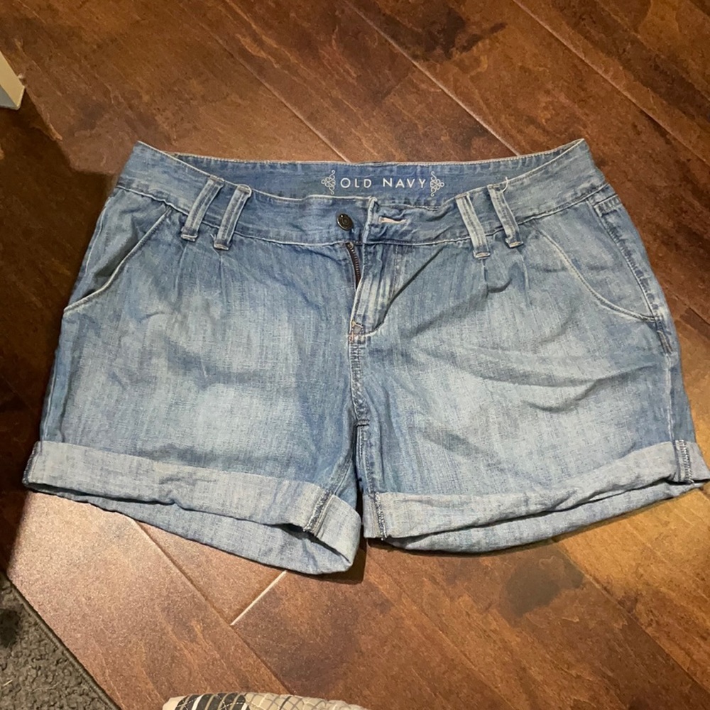 3 for $15! Old Navy jean shorts size 12